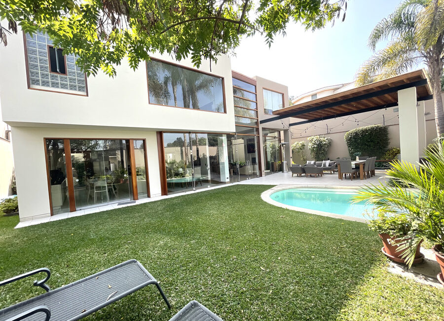Venta Preciosa Residencia La Planicie Primera Etapa, La Molina