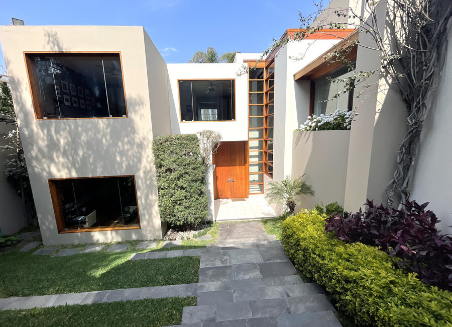 Venta Preciosa Residencia La Planicie Primera Etapa, La Molina