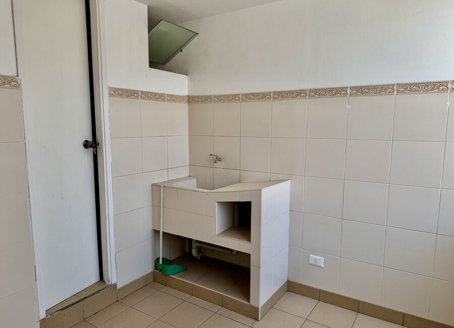 Venta amplio departamento Playa Santa Maria del Mar. REMODELADO