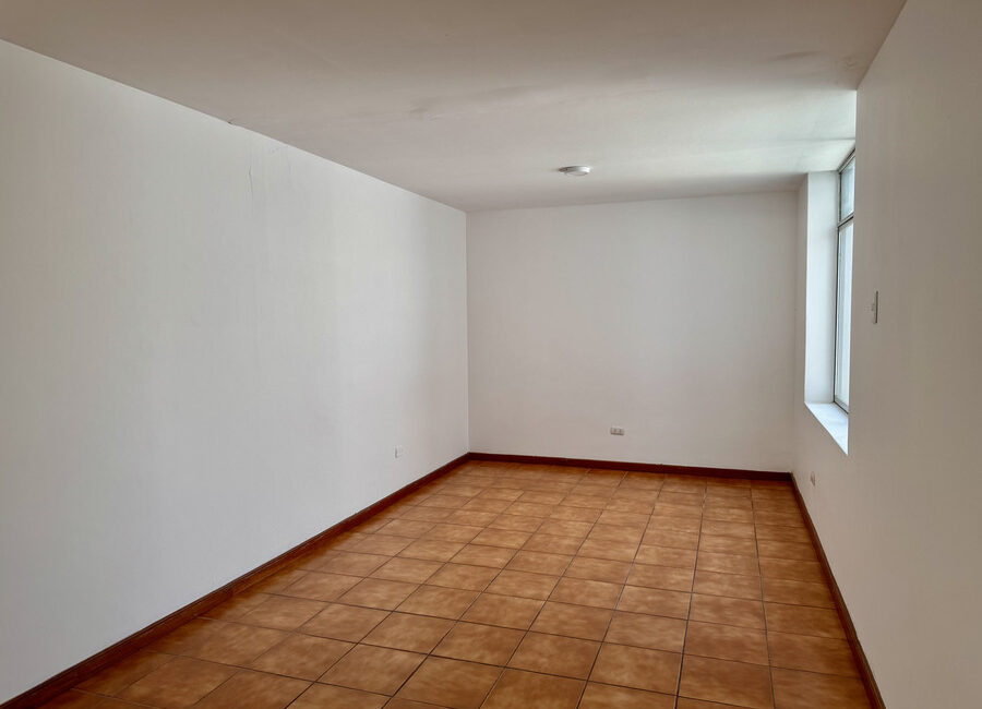 Venta amplio departamento en Playa Santa Maria del Mar. Remodelado