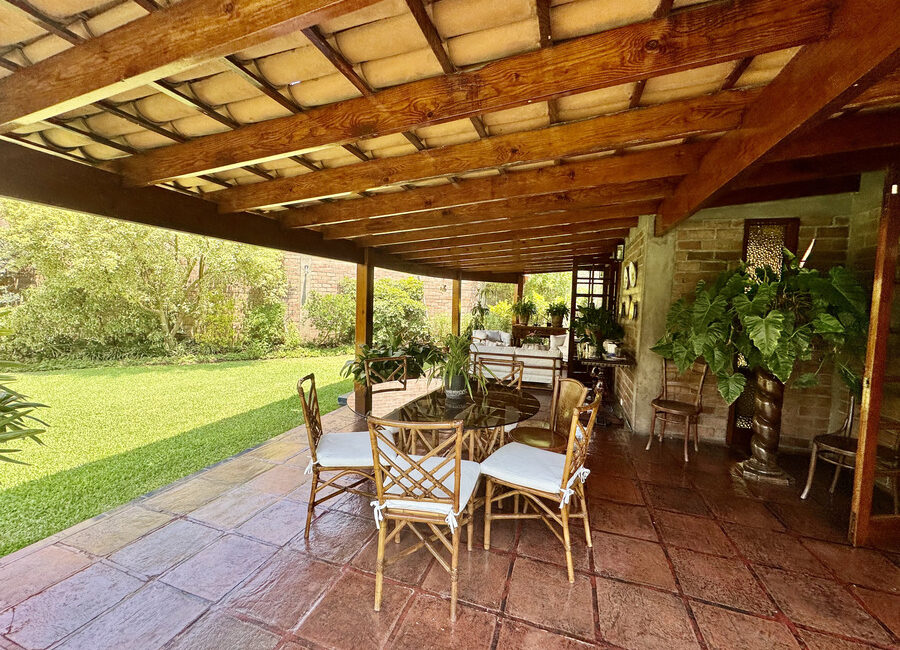 Venta residencia Urb. Camacho, La Molina.