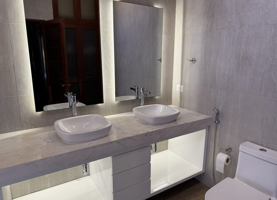 Venta residencia Urb. Camacho, La Molina.