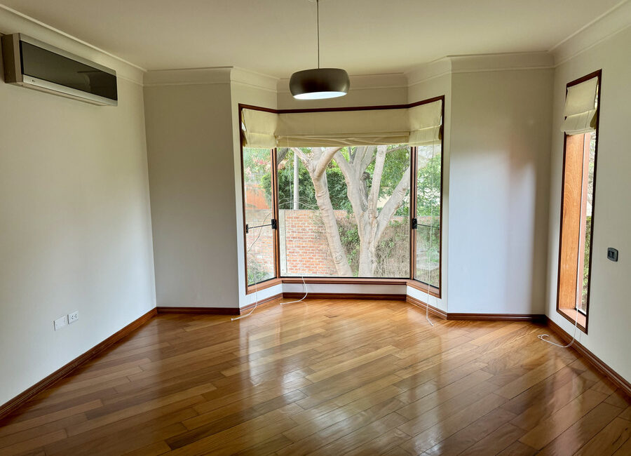 Venta residencia con gran terreno de 2500m2. Urb. La Planicie 1ra etapa, La Molina