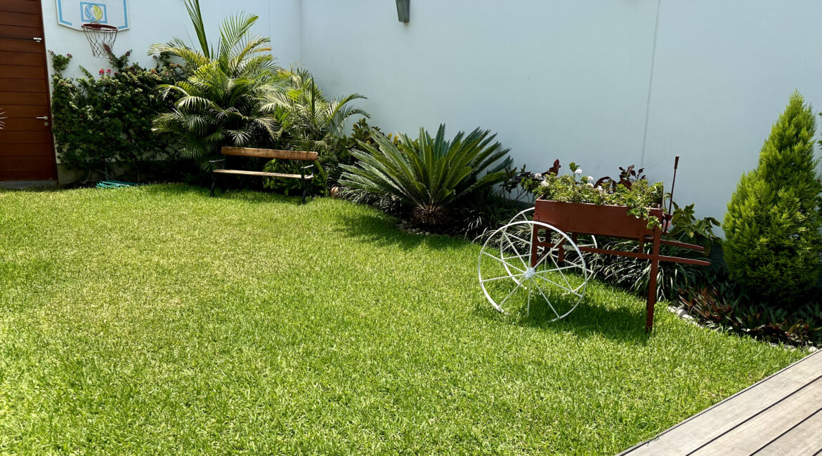 Venta casa en condominio Urb. Sol de la Molina