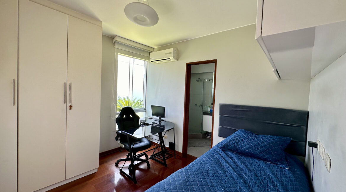 Venta casa en condominio Urb. Sol de la Molina