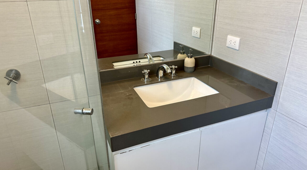 Venta casa en condominio Urb. Sol de la Molina