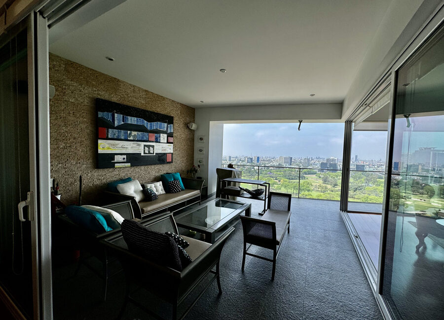 Venta estupendo departamento 4 dormitorios. Cerros de Camacho. Surco