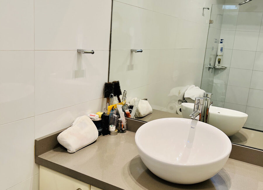 Venta residencia Urb. La Planicie 1ra etapa. Gran terreno.