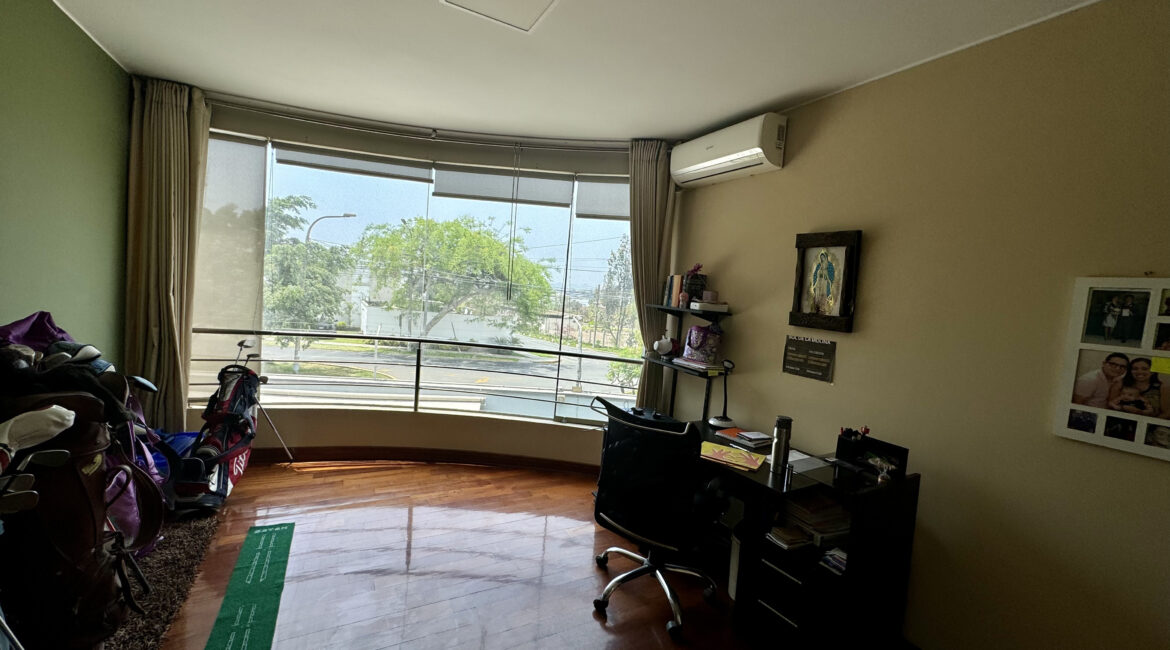Venta casa en condominio Urb. Sol de la Molina 1ra etapa