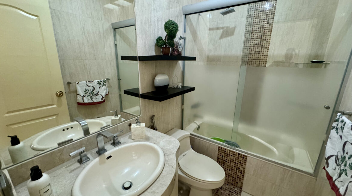 Venta casa en condominio Urb. Sol de la Molina 1ra etapa