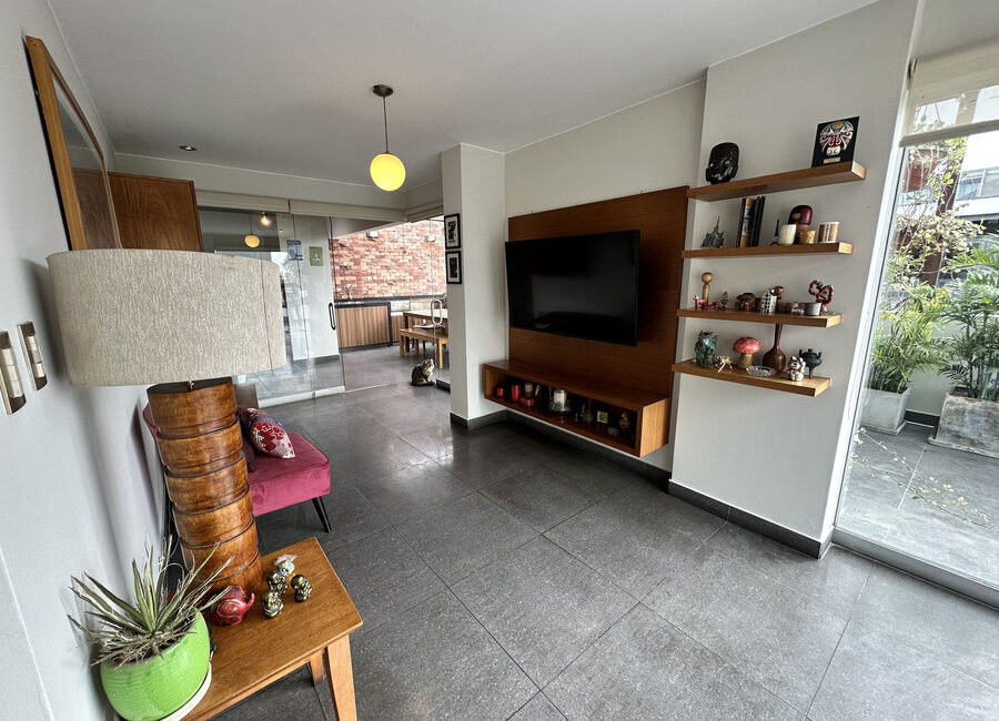 Venta Penthouse Duplex con terraza cerca de la UPC, Monterrico, Surco